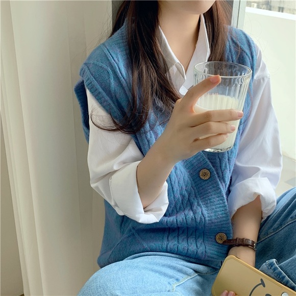 Korean Vintage V-Neck Knitted Sweater Vest - Blue - Picture 6 of 10